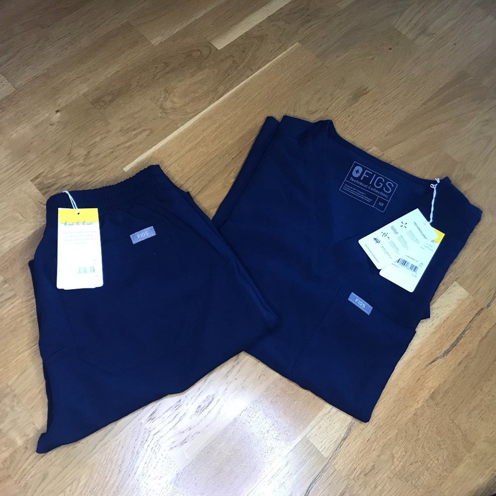 Figs Navy Blue Set- Catarina and Yola